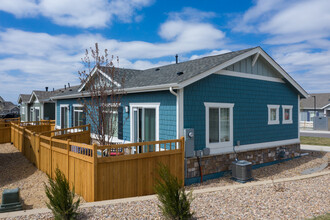 The Villas at Prairie Center in Brighton, CO - Foto de edificio - Building Photo