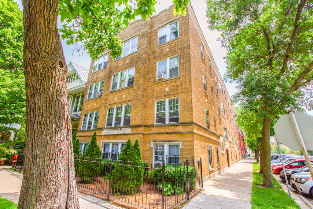 4449-55 N. Leavitt St. in Chicago, IL - Building Photo