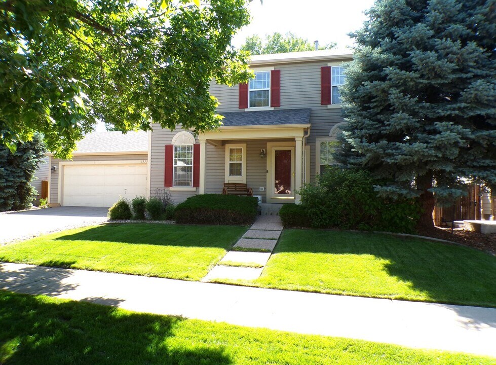 3333 S Nelson Ct in Lakewood, CO - Building Photo