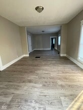 324 W 41st St in Indianapolis, IN - Building Photo - Building Photo