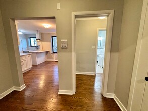 1200 County Rd 1200 W, Unit 1B in Chicago, IL - Foto de edificio - Building Photo