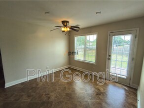 206 Gayla Ct in Warner Robins, GA - Building Photo - Building Photo