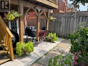 383 Jay Crescent in Orangeville, ON - Building Photo - Building Photo