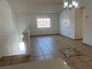 2425 W 76th St in Hialeah, FL - Building Photo - Building Photo