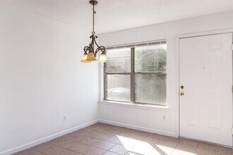 11135 Quail Pass in San Antonio, TX - Building Photo - Building Photo