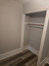 2020 S 12th St, Unit 2022A Lower Rear in Milwaukee, WI - Building Photo - Building Photo