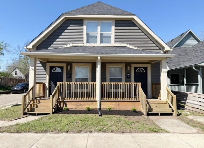 1756-1756 S Delaware St