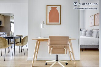 105 Duane St in New York, NY - Building Photo - Building Photo