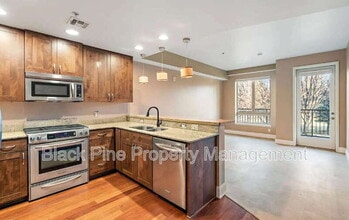 323 W Jefferson St in Boise, ID - Building Photo - Building Photo