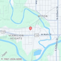 121 Warrington Ave in Danville, IL - Building Photo