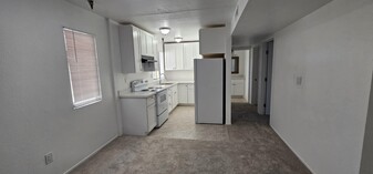 Mission Bart Apartments LLC in San Francisco, CA - Building Photo