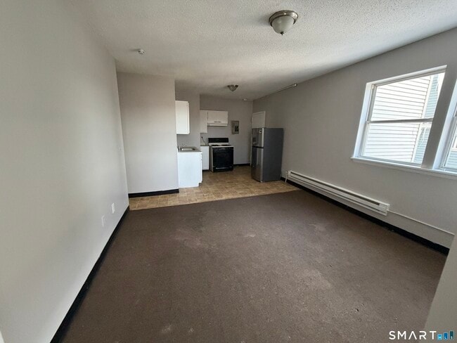 241 Lincoln St in Waterbury, CT - Building Photo - Building Photo