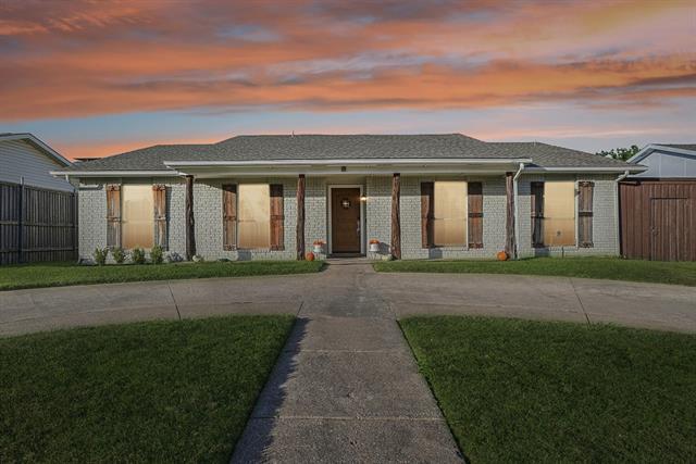 813 Stone Trail Dr in Plano, TX - Building Photo - Building Photo