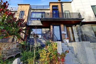 2483 W Caithness Pl in Denver, CO - Building Photo - Building Photo