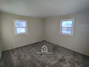 2729 Shawnee Dr in Anderson, IN - Foto de edificio - Building Photo