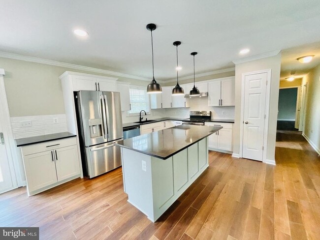 2125 Aquia Dr in Stafford, VA - Building Photo - Building Photo