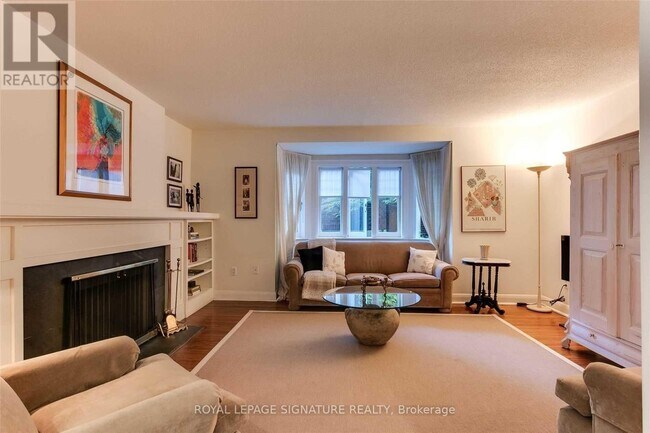 313 Lonsdale Rd in Toronto, ON - Building Photo - Building Photo