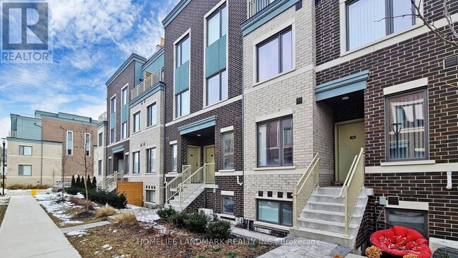 20-20 William Jackson Wy in Toronto, ON - Building Photo - Building Photo