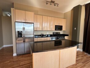 15 S Throop St in Chicago, IL - Building Photo - Building Photo