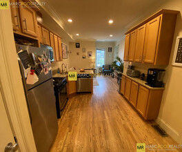 25 Lothrop St, Unit 1 in Boston, MA - Building Photo - Building Photo