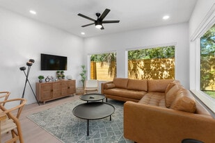 21 Pearl St in St. Augustine, FL - Building Photo