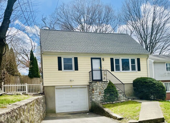 property at 8 Linden St