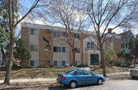 2641 Garfield Ave S in Minneapolis, MN - Foto de edificio - Building Photo