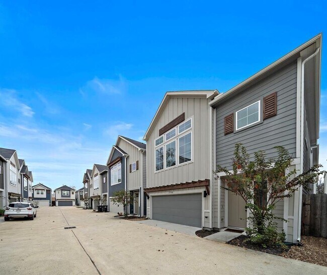 7706 Kivu Ln in Houston, TX - Building Photo - Building Photo