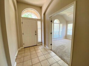 3705 Fossilwood Way in Round Rock, TX - Building Photo - Building Photo