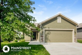 1506 NE Jaclyn Dr in Grain Valley, MO - Building Photo - Building Photo