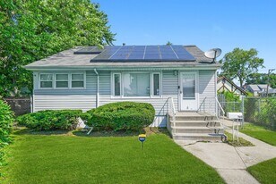 760 Sibley Blvd in Calumet City, IL - Building Photo