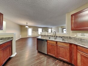 14407 Banister Dr in Noblesville, IN - Foto de edificio - Building Photo