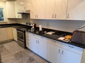 867 Walnut St in Alameda, CA - Building Photo - Building Photo