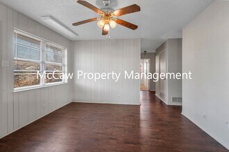 709 Sequoia Dr in Lancaster, TX - Building Photo - Building Photo
