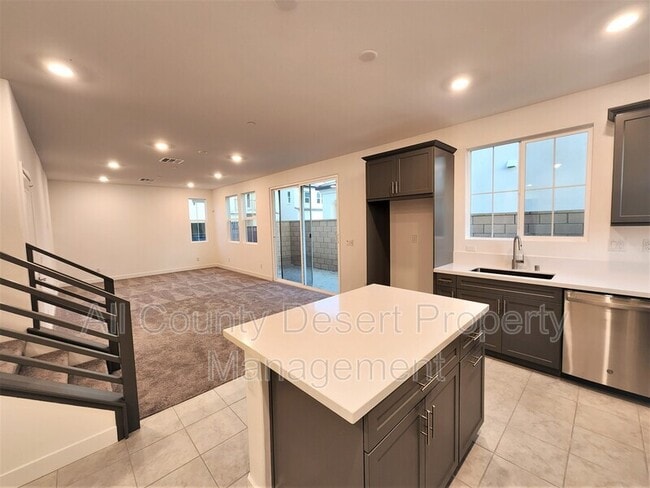 41189 Harvey Mudd Dr in Palm Desert, CA - Building Photo - Building Photo
