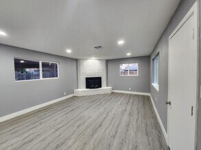 4831 76th St in Sacramento, CA - Building Photo - Building Photo