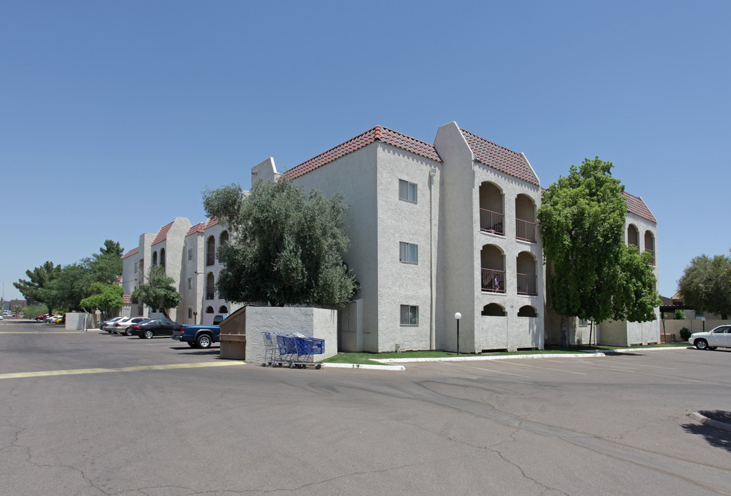 University Park in Tempe, AZ - Foto de edificio