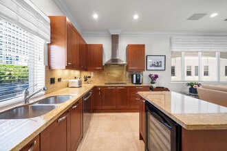 514 N Birch Rd in Fort Lauderdale, FL - Building Photo - Building Photo