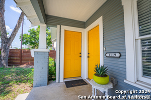 1119 Gibbs St in San Antonio, TX - Foto de edificio - Building Photo