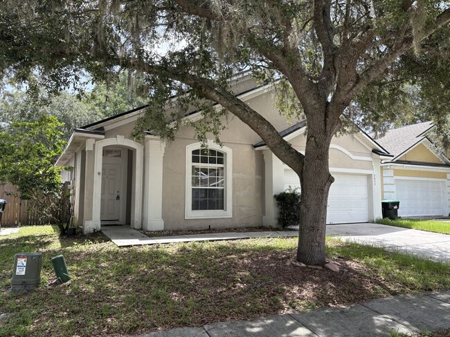 property at 2033 Kaylas Ct
