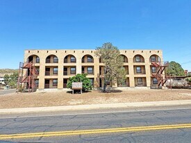 508 N Harrison St in Alpine, TX - Building Photo