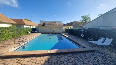 11975 Sturbridge Ln in Wellington, FL - Building Photo - Building Photo