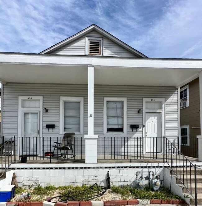 455 Avenue A in Marrero, LA - Foto de edificio - Building Photo