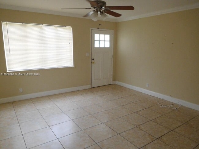 property at 2220 Grant St