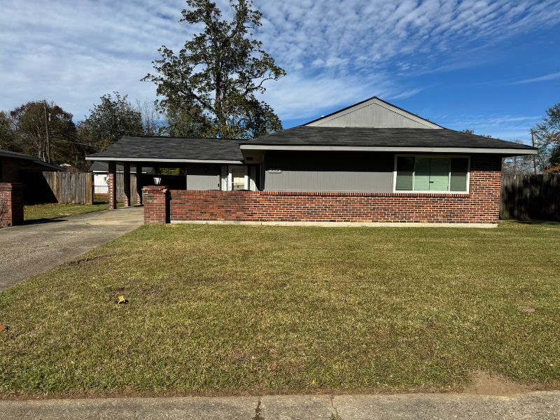 9323 Hampton Way in Baton Rouge, LA - Building Photo