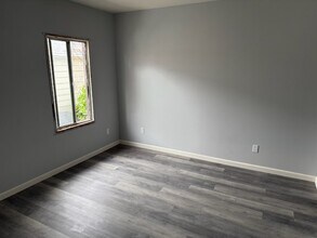 2392 109th Ave in Oakland, CA - Building Photo - Building Photo