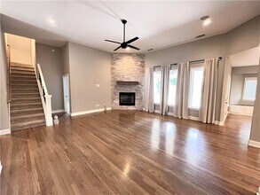 4416 W Arlington Dr in Rogers, AR - Building Photo - Building Photo