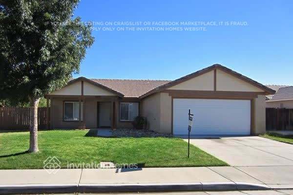 6202 W Avenue J5 in Lancaster, CA - Building Photo