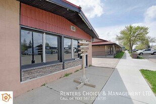 107-107 Centre St in Duchess, AB - Building Photo