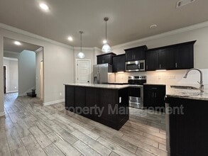 3301 SW Hillstone Ave in Bentonville, AR - Building Photo - Building Photo